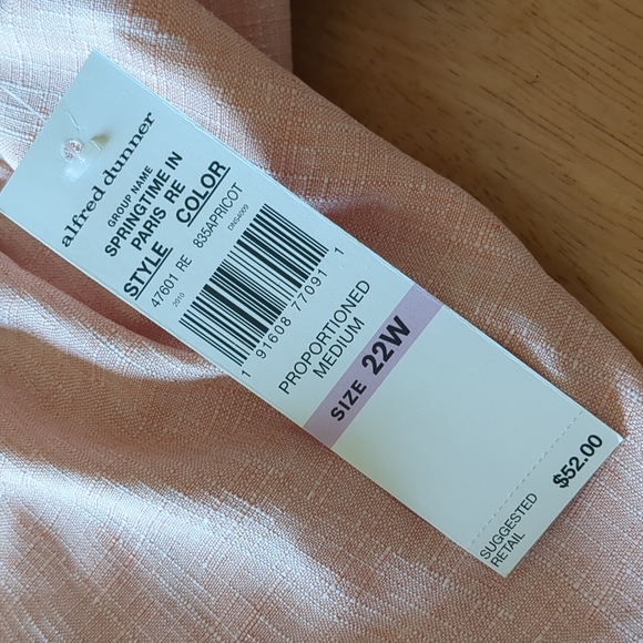 NWT Alfred Dunner Apricot Pink Classic Fit Pants size 22W - Picture 2 of 9